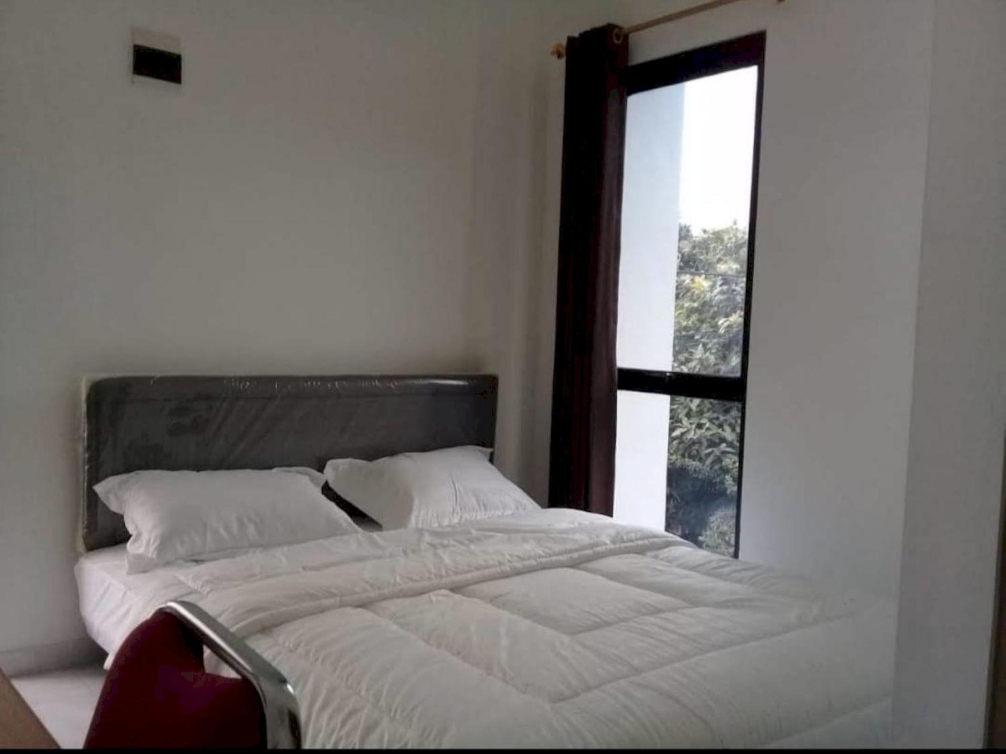 Oyo 94143 Mahagoni House Syariah Hotel Bogor Luaran gambar